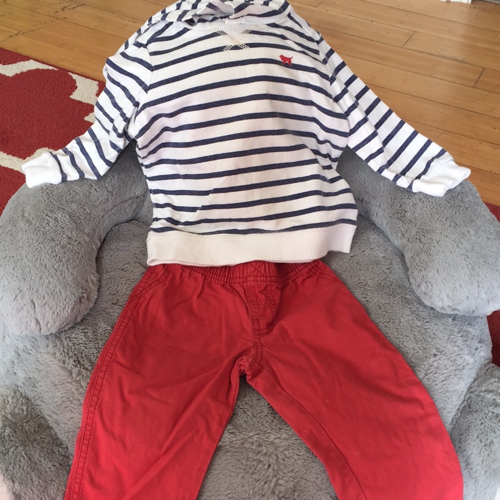 Carters 18m outfits!
